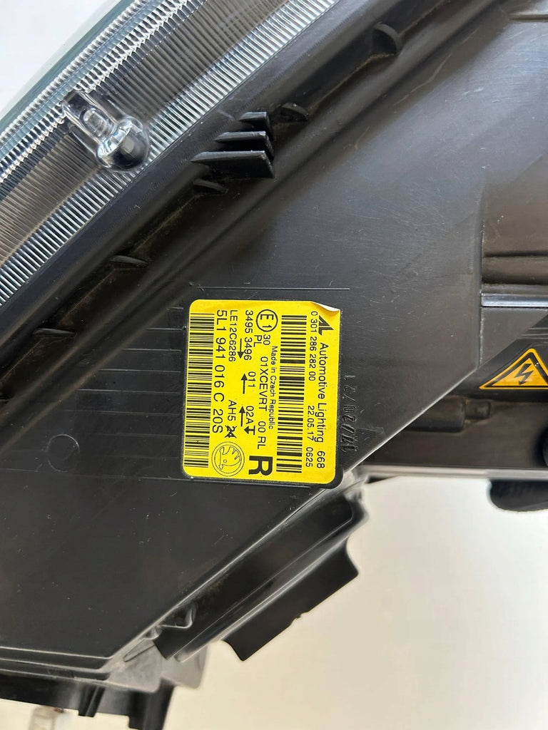 Frontscheinwerfer Skoda Yeti 5L1941016C Rechts Scheinwerfer Headlight