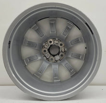 Load image into Gallery viewer, 1x Alufelge 18 Zoll 8.0&quot; 5x112 40ET Glanz Silber 8W0601025 Audi A4 Rim Wheel