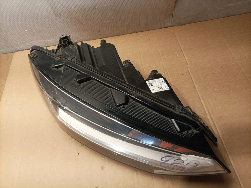 Frontscheinwerfer VW Touran 5TB941082A LED Rechts Scheinwerfer Headlight