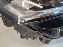 Laden Sie das Bild in den Galerie-Viewer, Frontscheinwerfer VW T6 7L1941036D Rechts Scheinwerfer Headlight SCH5494212480qp