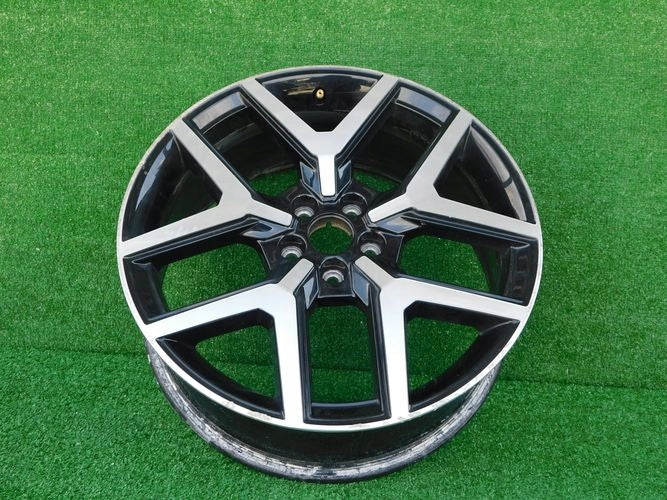 1x Alufelge 18 Zoll 7.0" 5x112 47ET Glanz Schwarz 6F9601025B Mg Ibiza Arona