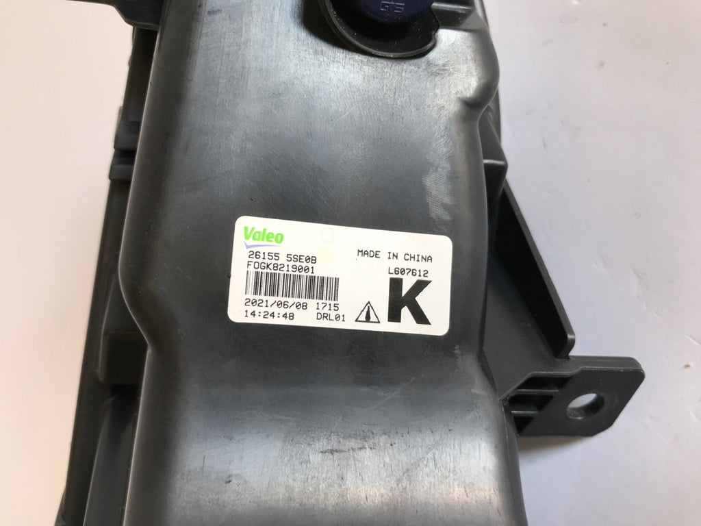 Frontscheinwerfer Hyundai II X-Trail I Qashqai 261555SE0B F0GK8219001 Links SCH3354406159gw