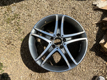 Load image into Gallery viewer, 1x Alufelge 18 Zoll 8.0&quot; 5x112 41ET A2224011900 Mercedes-Benz W222 Rim Wheel