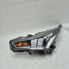 Load image into Gallery viewer, Frontscheinwerfer Toyota Aygo Links Scheinwerfer Headlight SCH9262683028ln