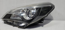 Laden Sie das Bild in den Galerie-Viewer, Frontscheinwerfer Toyota Yaris Links Scheinwerfer Headlight