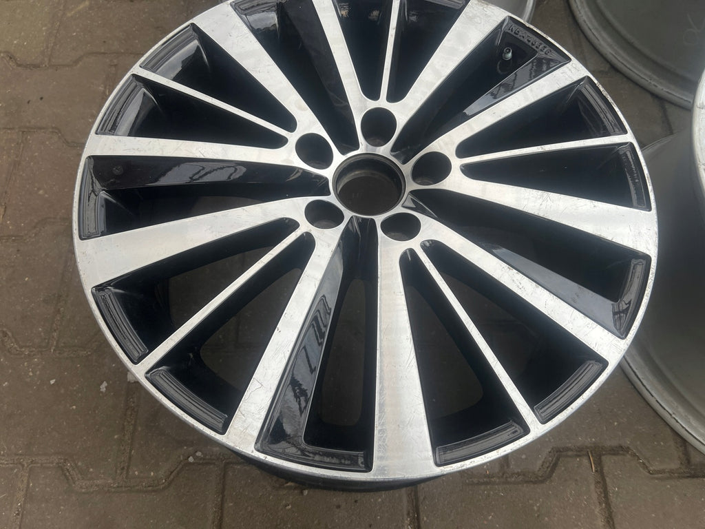 1x Alufelge 18 Zoll 7.5" 5x112 51ET Glanz Schwarz 5C5071498 VW New Beetle
