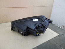 Laden Sie das Bild in den Galerie-Viewer, Frontscheinwerfer Skoda Karoq 57B941016F Rechts Scheinwerfer Headlight SCH1042700299oe