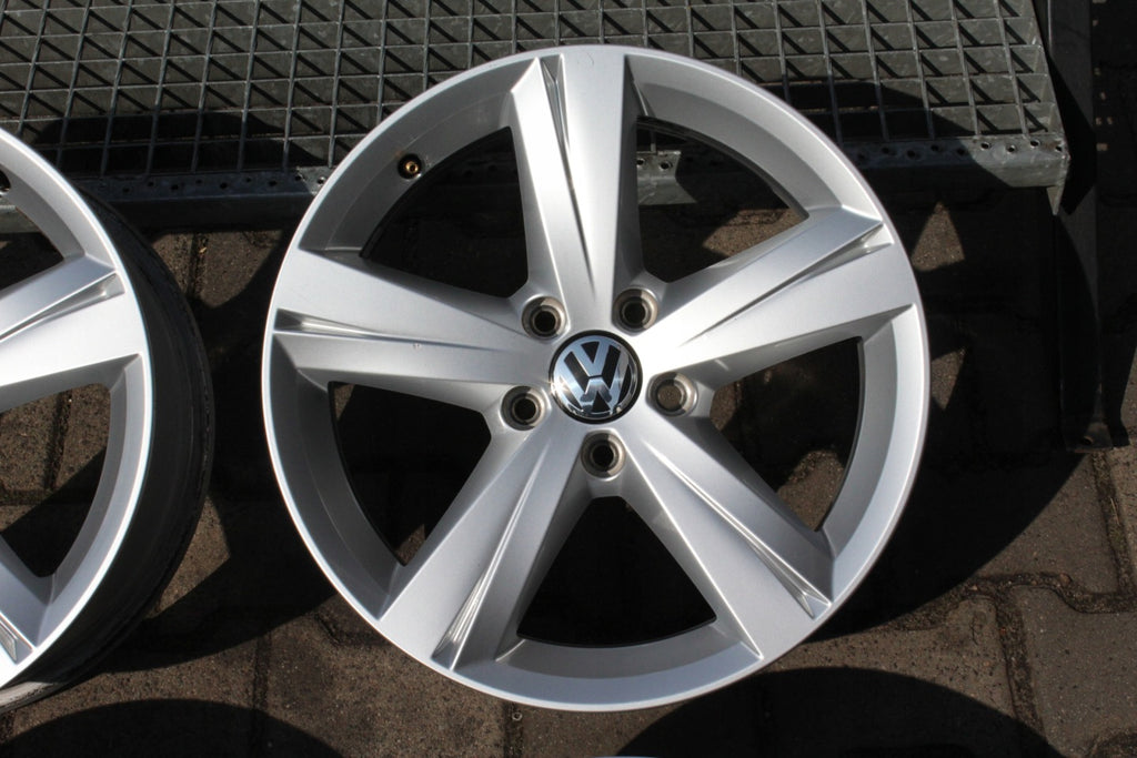 4x Alufelge 17 Zoll 7.0" 5x112 43ET 5C0601025AA VW Passat Beetle Rim Wheel FEL7140635431co