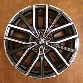 1x Alufelge 18 Zoll 7.5