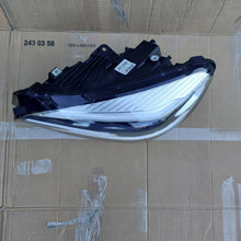 Laden Sie das Bild in den Galerie-Viewer, Frontscheinwerfer BMW 2 F45 F46 A98739853-03LL Full LED Links Headlight SCH9177335841il