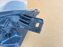 Laden Sie das Bild in den Galerie-Viewer, Frontscheinwerfer Ford Kuga LV4B-13W030-AG Links Scheinwerfer Headlight SCH7459212610wf