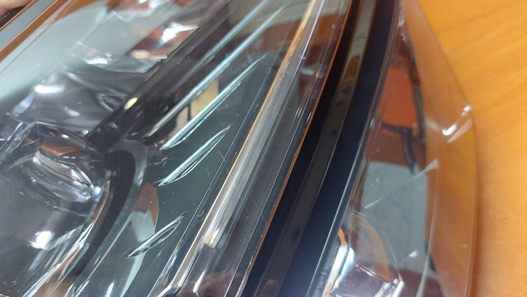 Frontscheinwerfer Skoda Karoq 57B941016D Rechts Scheinwerfer Headlight SCH4858140043op
