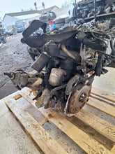 Laden Sie das Bild in den Galerie-Viewer, Motor Audi A4 B8 CJC 2.0 TDI Diesel Engine Unkomplett