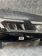 Laden Sie das Bild in den Galerie-Viewer, Frontscheinwerfer Renault Clio V 260103507R Rechts Scheinwerfer Headlight SCH6933766961cg