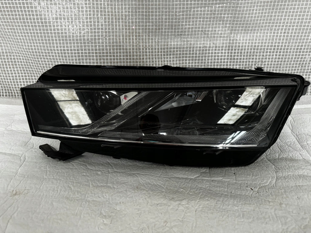 Frontscheinwerfer Skoda Octavia IV 5E4941015A Full LED Links Headlight SCH6227583730oz