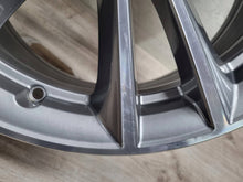 Load image into Gallery viewer, 1x Alufelge 17 Zoll 6863417 BMW 5 G31 G30 Rim Wheel FEL9791345345jt