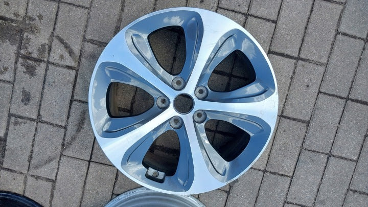 1x Alufelge 18 Zoll 7.5" 5x114.3 52 5ET Glanz Silber 52910A4350 Kia Mg Rim Wheel FEL4570963207cm