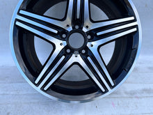 Laden Sie das Bild in den Galerie-Viewer, 1x Alufelge 18 Zoll 8.0&quot; 5x112 48ET A1764010402 Mercedes-Benz Amg Rim Wheel