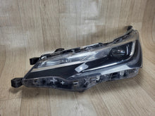 Laden Sie das Bild in den Galerie-Viewer, Frontscheinwerfer Toyota Corolla 81110-02L70 LED Ein Stück (Rechts oder Links) SCH8500873788dl