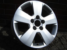 Load image into Gallery viewer, 1x Alufelge 16 Zoll 6.5" 5x110 41ET 9179595 Opel Zafira Rim Wheel FEL2296566066so