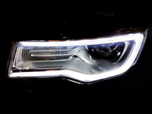 Laden Sie das Bild in den Galerie-Viewer, Frontscheinwerfer Jeep Grand Cherokee Wk2 68289239AH Xenon Links Headlight SCH9599791719up