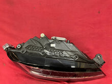 Laden Sie das Bild in den Galerie-Viewer, Frontscheinwerfer Skoda Superb III 3V1941016D Full LED Rechts Headlight SCH4571612706jg