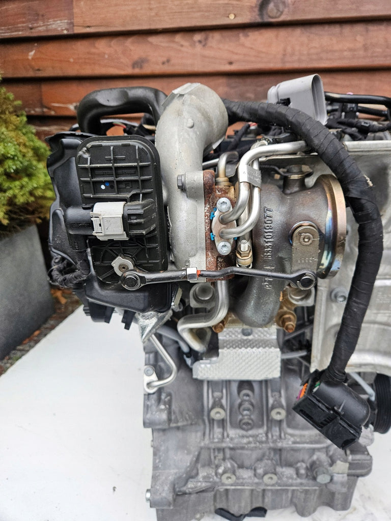 Motor Seat Skoda VW CHZ 1.0 TSI Benzin Engine Komplett