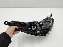 Load image into Gallery viewer, Frontscheinwerfer Kia Sportage IV 92101-F1010 LED FALSE Scheinwerfer Headlight SCH4109858675nz