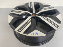 Load image into Gallery viewer, 1x Alufelge 20 Zoll 7.0" 5x114.3 34ET 4030085808R Renault Megane E-Tech FEL5621698612ui