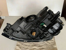 Laden Sie das Bild in den Galerie-Viewer, Frontscheinwerfer VW I 5GM941752A Rechts Scheinwerfer Headlight SCH7570867998yn