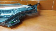 Load image into Gallery viewer, Frontscheinwerfer Toyota Chr C-Hr 81110-F4180 LED Rechts Scheinwerfer Headlight SCH5421511428tn