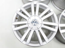 Laden Sie das Bild in den Galerie-Viewer, 4x Alufelge 17 Zoll 7.0" 5x112 47ET Silber 1T0601025F VW Passat Touran Caddy I FEL1349932533dj
