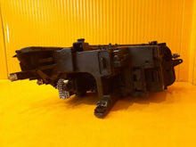 Laden Sie das Bild in den Galerie-Viewer, Frontscheinwerfer VW Tiguan 5NB941035G LED Links Scheinwerfer Headlight