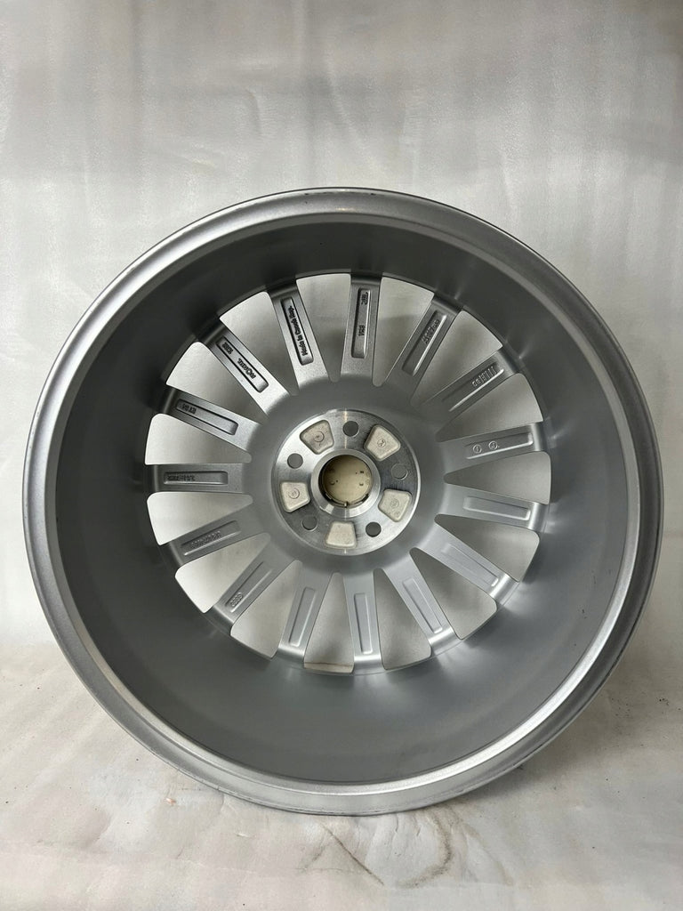 1x Alufelge 18 Zoll 7.5" 5x112 54ET Glanz Silber 8P0071498B Audi A3 Rim Wheel FEL5770102520jo
