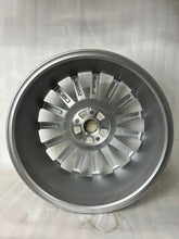 Load image into Gallery viewer, 1x Alufelge 18 Zoll 7.5" 5x112 54ET Glanz Silber 8P0071498B Audi A3 Rim Wheel FEL5770102520jo