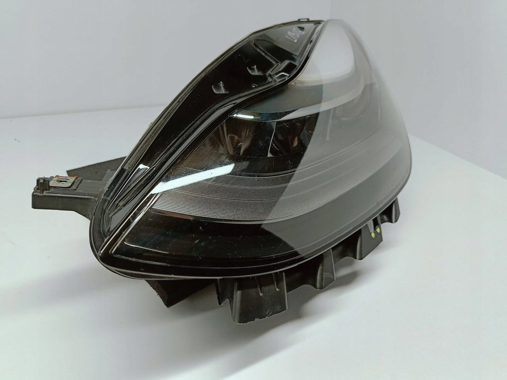 Frontscheinwerfer Mercedes-Benz Model 3 151495200C Links Scheinwerfer Headlight SCH3136469968ga