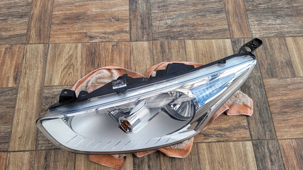 Frontscheinwerfer Ford B-Max AV11-13W030-AE Links Scheinwerfer Headlight