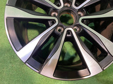 Load image into Gallery viewer, 1x Alufelge 17 Zoll 8.0" 5x112 49 5ET A2064016100 Mercedes-Benz W206 Rim Wheel FEL3876303520dg