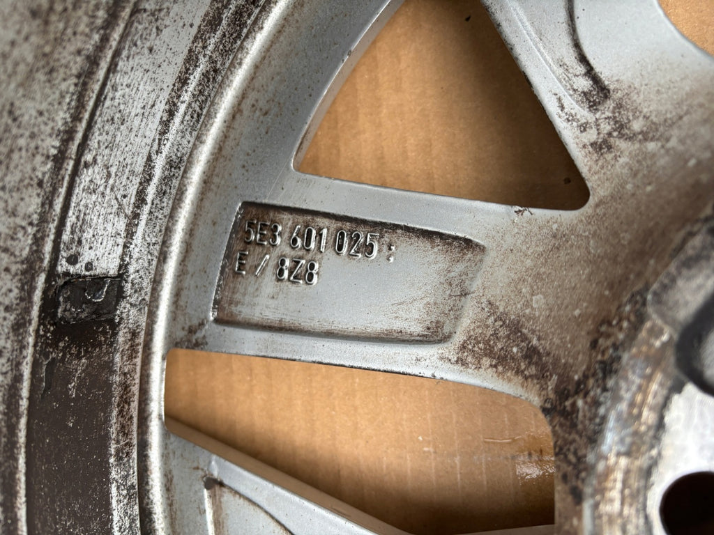 1x Alufelge 17 Zoll 7.0" 5x112 46ET Glanz Silber 5E3601025E Skoda Octavia I FEL1158145200rf