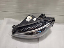 Laden Sie das Bild in den Galerie-Viewer, Frontscheinwerfer Mercedes-Benz W205 A2059069703 LED Links Headlight SCH2461406573uf