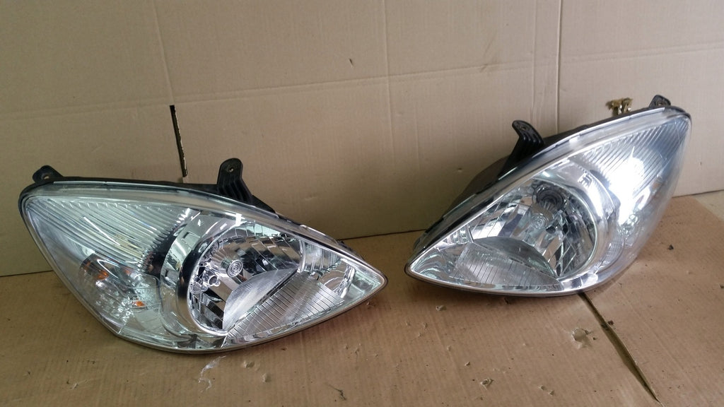 Frontscheinwerfer Hyundai Matrix 92101-10010 Ein Stück (Rechts oder Links)