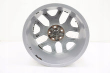 Laden Sie das Bild in den Galerie-Viewer, 1x Alufelge 17 Zoll 7.0" 5x110 40ET Glanz Silber 735577525 Jeep Renegade FEL5111366840br