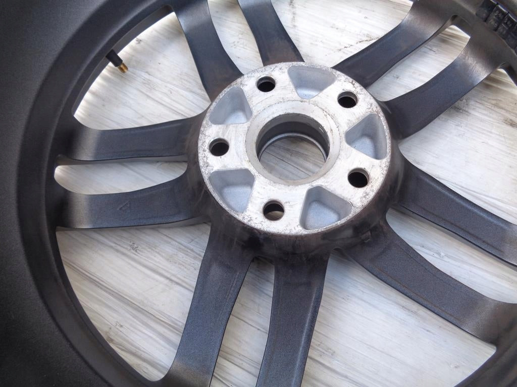 1x Alufelge 17 Zoll 7.0" 5x112 46ET Graphit 124R-001760 VW I Rim Wheel FEL7662991159ft