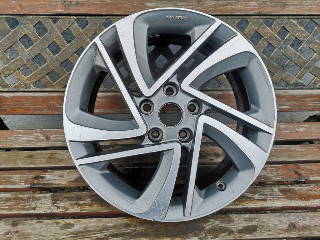 1x Alufelge 17 Zoll 7.0" 5x114.3 40ET Glanz Graphit KBA49686 Mg Kadjar Rim Wheel