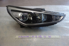 Laden Sie das Bild in den Galerie-Viewer, Frontscheinwerfer Hyundai I30 III 92102-G4020 Rechts Scheinwerfer Headlight SCH7753839053wn