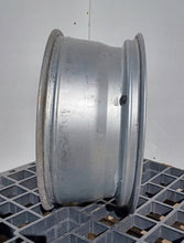 Laden Sie das Bild in den Galerie-Viewer, 1x Alufelge 18 Zoll Mercedes-Benz W212 Rim Wheel FEL4251758112wj