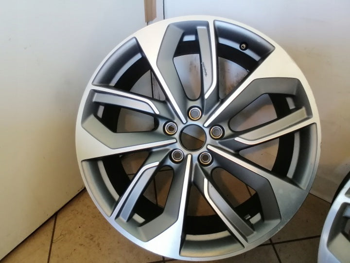 1x Alufelge 19 Zoll 8.0" 5x112 45ET 81A601026AC Audi Q2 Rim Wheel FEL6630976535ru