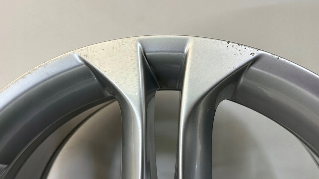 1x Alufelge 18 Zoll 8.0" 5x108 27ET Glanz Silber 9688278377 Peugeot Rim Wheel