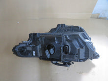 Laden Sie das Bild in den Galerie-Viewer, Frontscheinwerfer Polestar 2 II P32338902 Full LED Links Scheinwerfer Headlight SCH7318562407ui