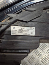 Laden Sie das Bild in den Galerie-Viewer, Frontscheinwerfer Opel Astra 39023763 LED Rechts Scheinwerfer Headlight SCH4492076862ae